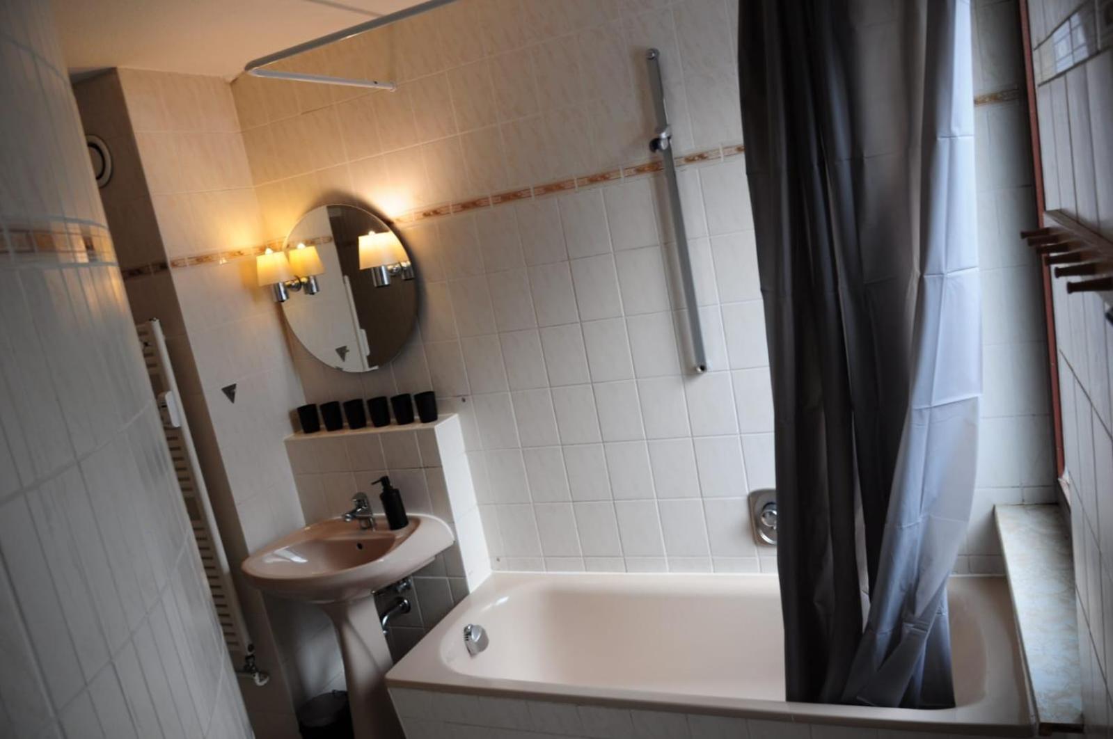 Lehastays - Gruppenapartment Cracau Magdeburg Dış mekan fotoğraf