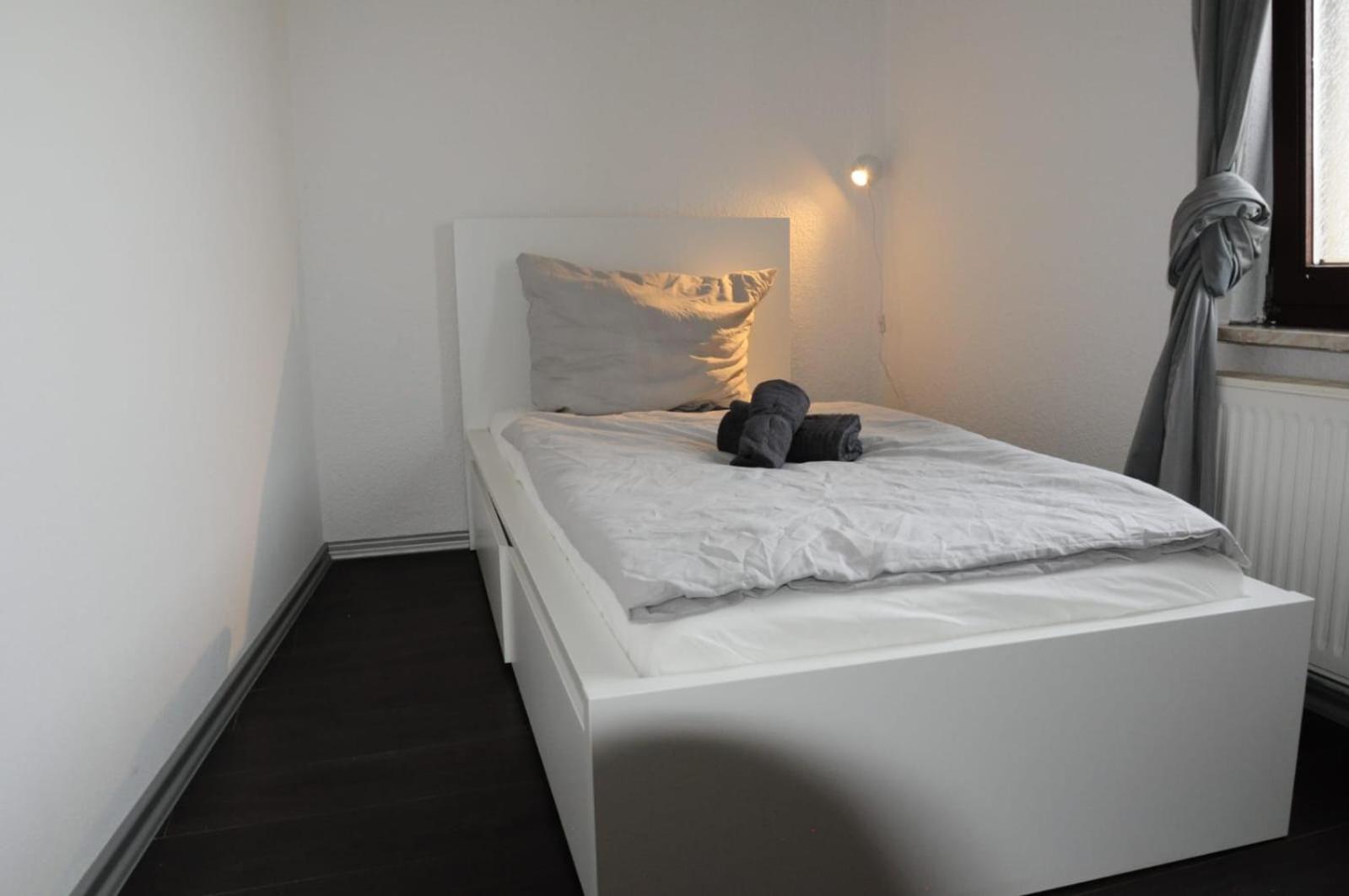 Lehastays - Gruppenapartment Cracau Magdeburg Dış mekan fotoğraf